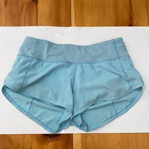 Lululemon Speed Up Shorts (size 2, 2.5")